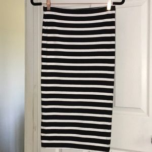 Express black & white stripe stretch pencil skirt